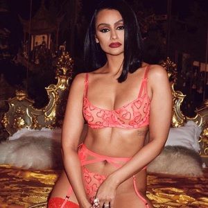 Fenty x Savage Valentines set